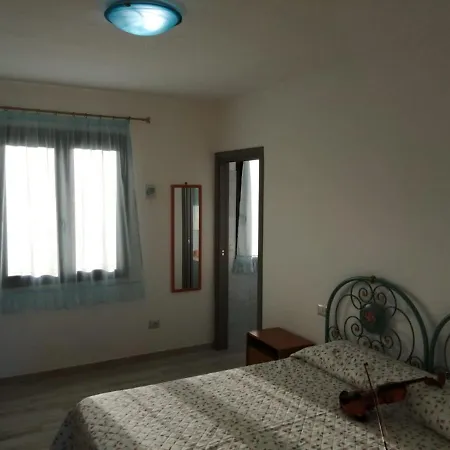 Istentales 알게로