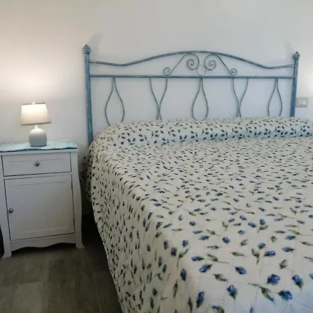 Istentales 알게로