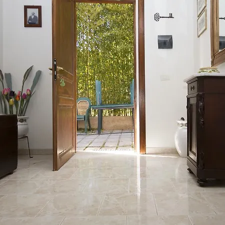 Istentales Bed & Breakfast 3*