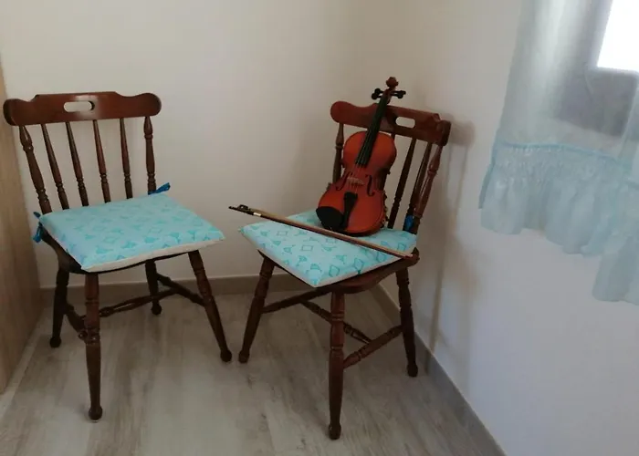 Istentales Bed & Breakfast 3*